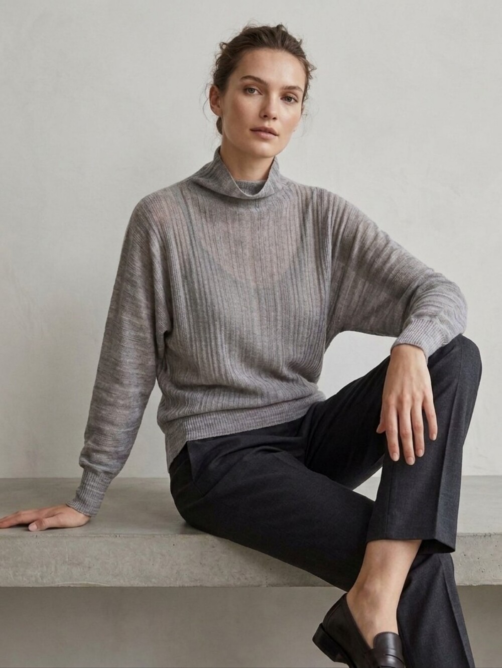 Aritzia 1-01 Babaton Cashmere Alpaca Thin Knit Mock Neck Sweater